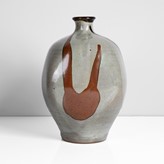 A grey and green ash stoneware vase made by Japanese artist Ichino Shigeyoshi sold at auction by Maak